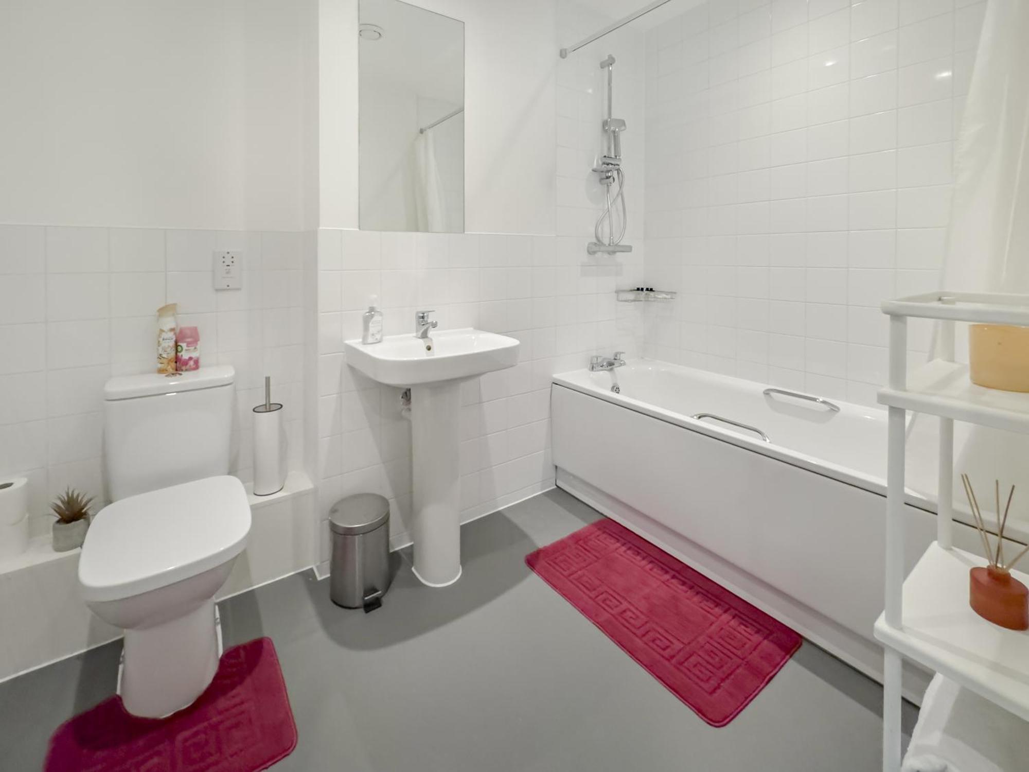 Greenwich Apartment With A River View & Balcony Near The 02 Arena & North Greenwich With Free Wifi & Fast Links Into Central London Kültér fotó